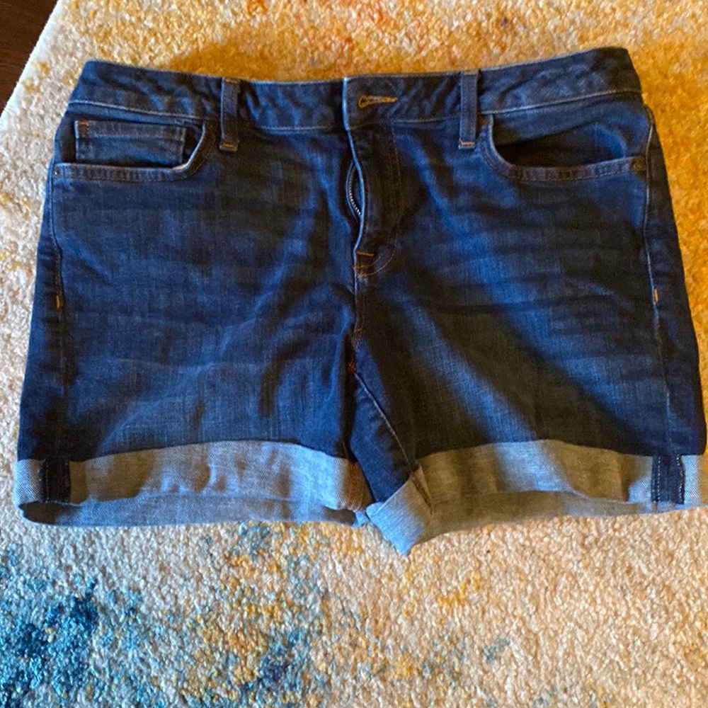 Tommy Hilfiger denim shorts